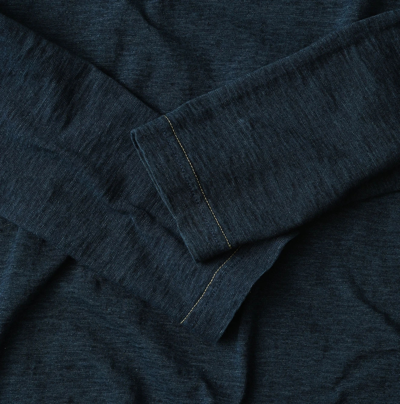 45R(フォーティファイブアール) |天竺の908浅VネックTシャツ（インディゴ）