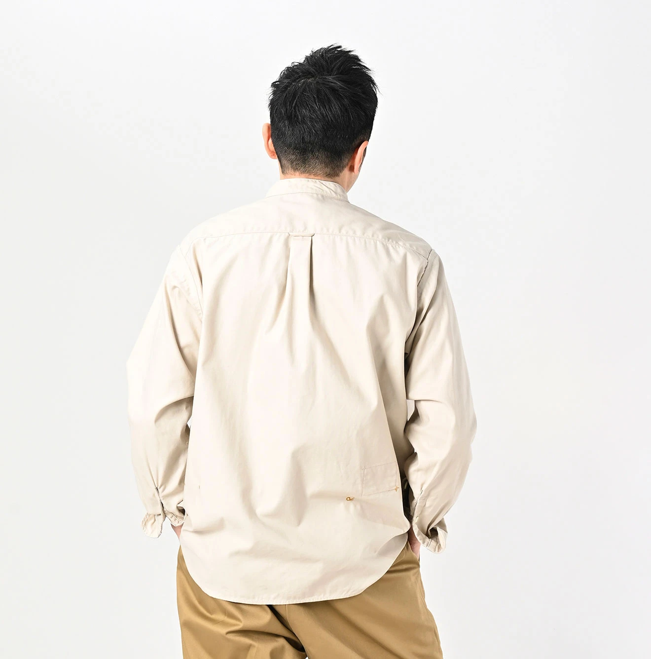 45R(フォーティファイブアール) |薄バックサテンの908ニームシャツ