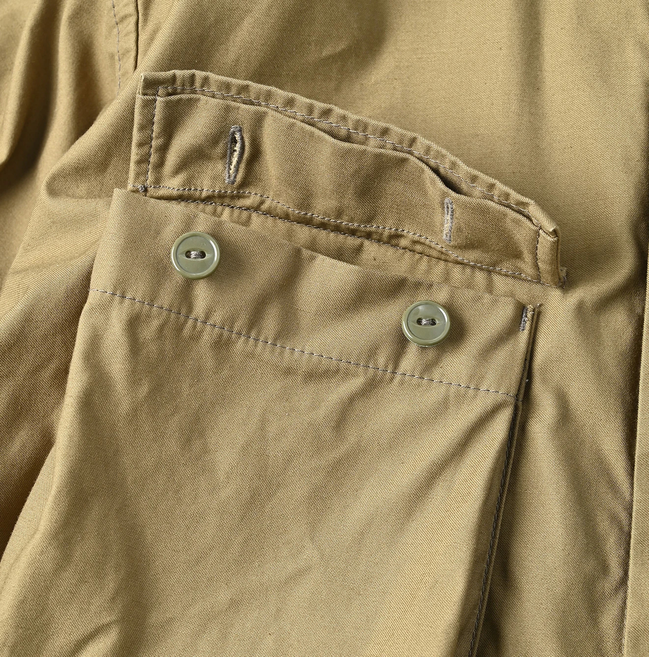 45R(フォーティファイブアール) |薄バックサテンの908ニームシャツ