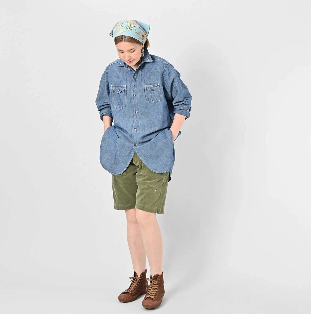 45R(フォーティファイブアール) |綿麻瑠璃ダンガリーの908ガチャポケシャツ（重）