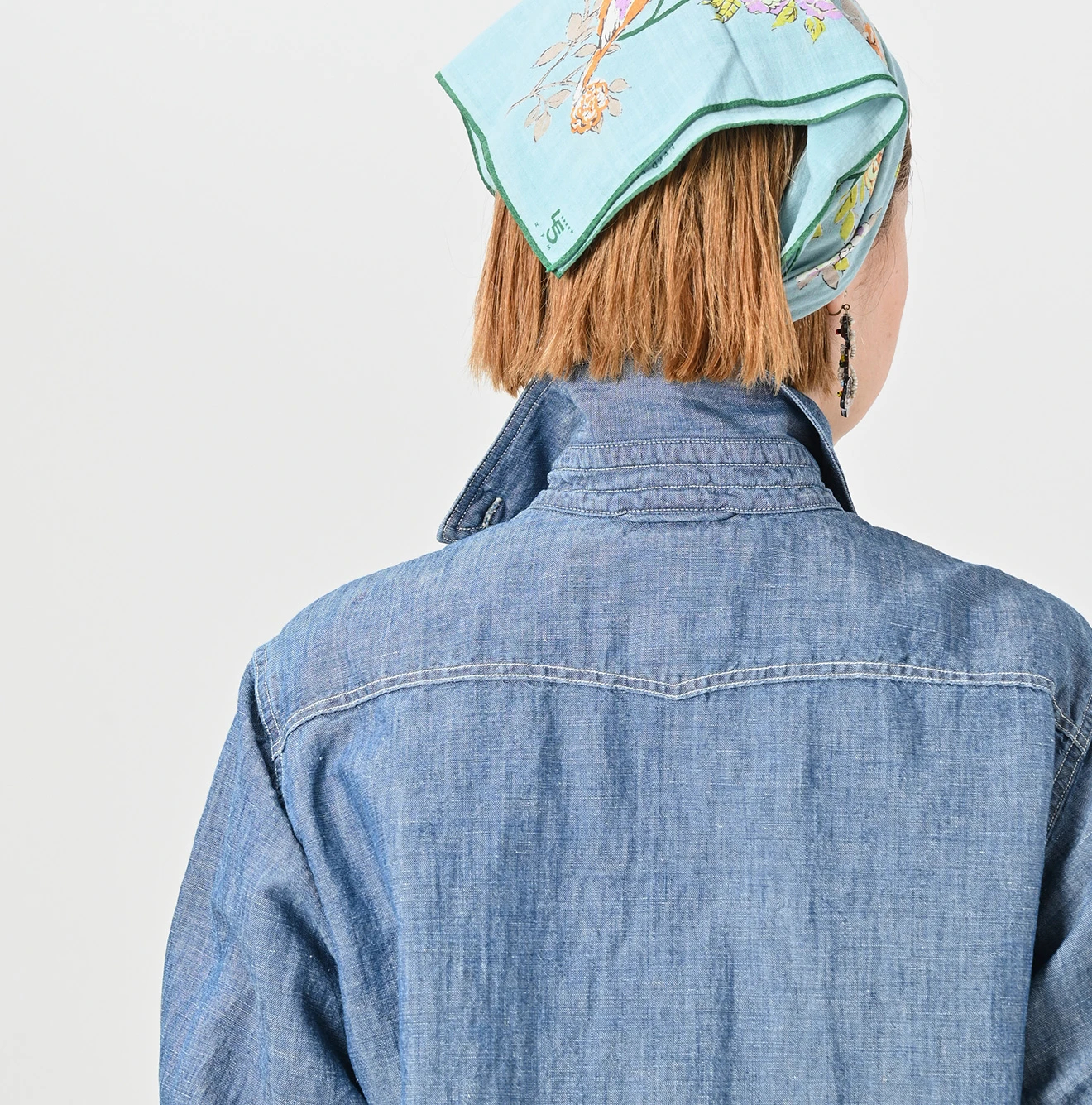 45R(フォーティファイブアール) |綿麻瑠璃ダンガリーの908ガチャポケシャツ（重）