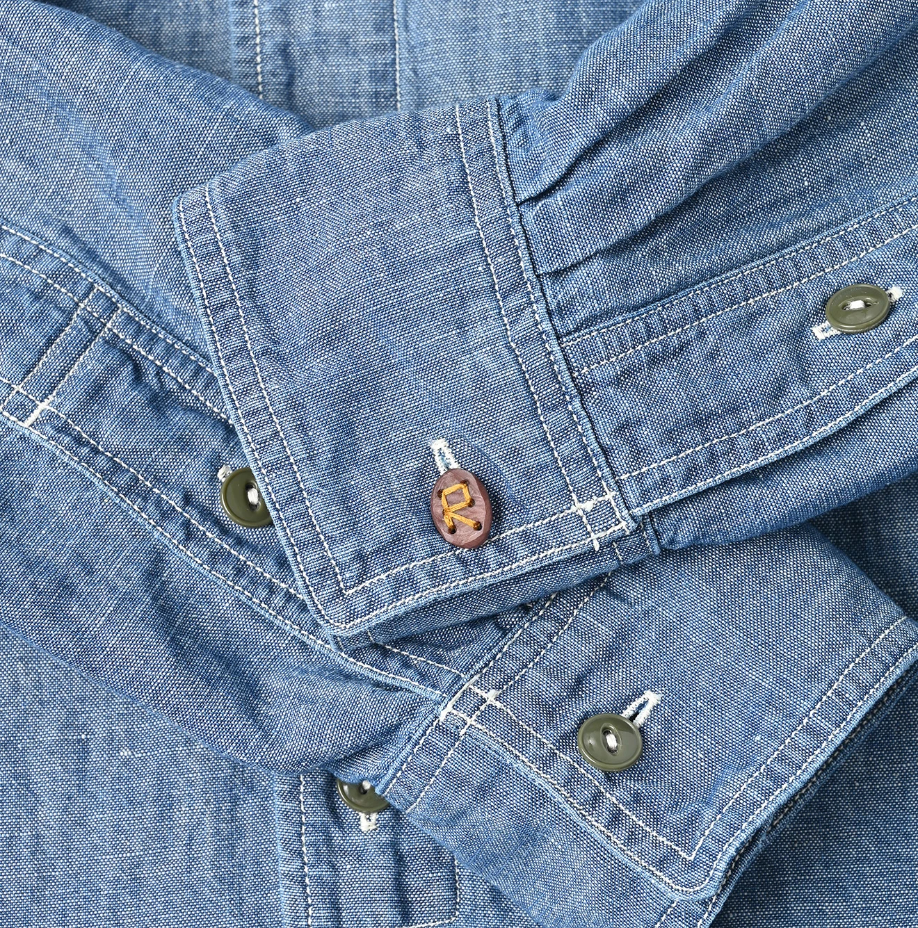 45R(フォーティファイブアール) |綿麻瑠璃ダンガリーの908ガチャポケシャツ（重）