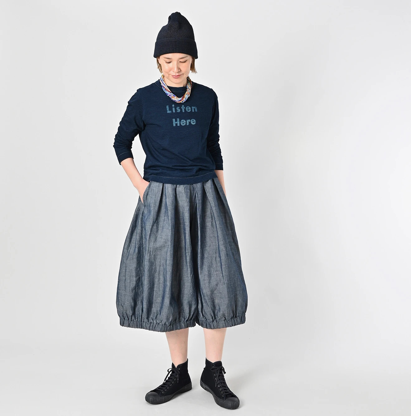 45R（フォーティファイブアール）| Listen Hereプリントの四角Tシャツ