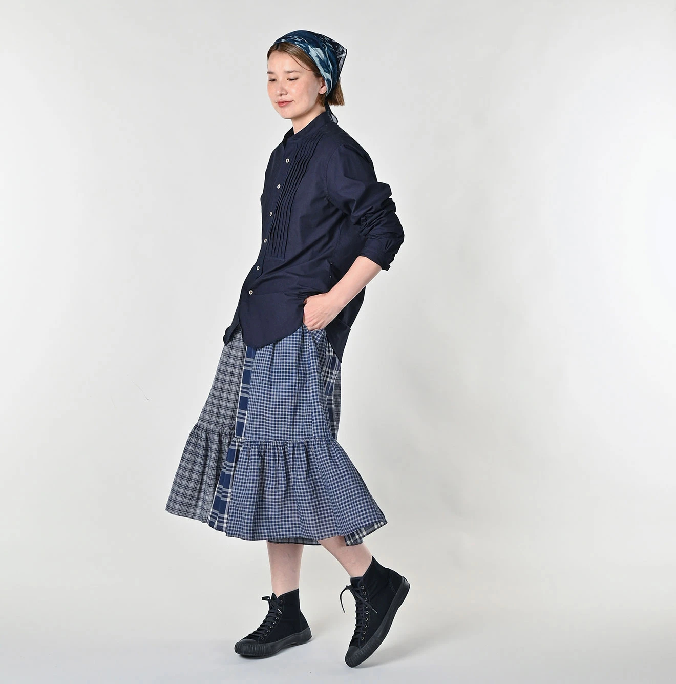 45R(フォーティファイブアール) |バチストの908ピンタックスタンドシャツ（インディゴ）