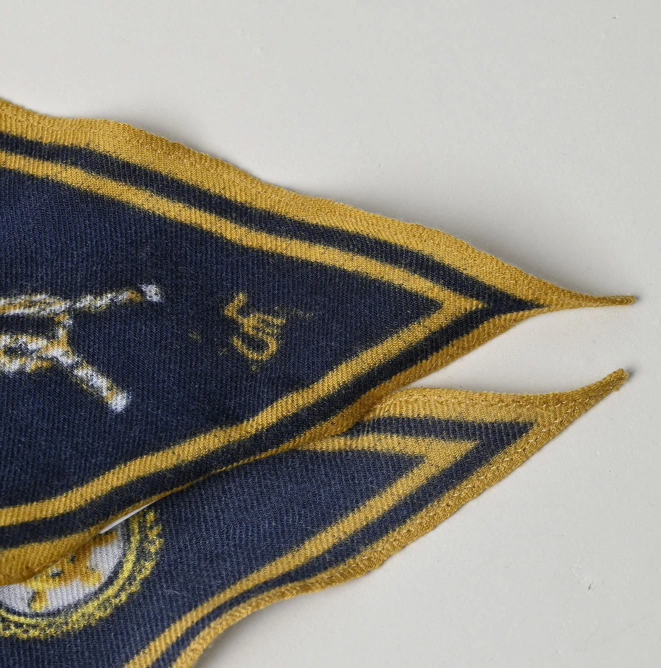 45R(フォーティファイブアール) |フロートメダルプリントの大ワカメ