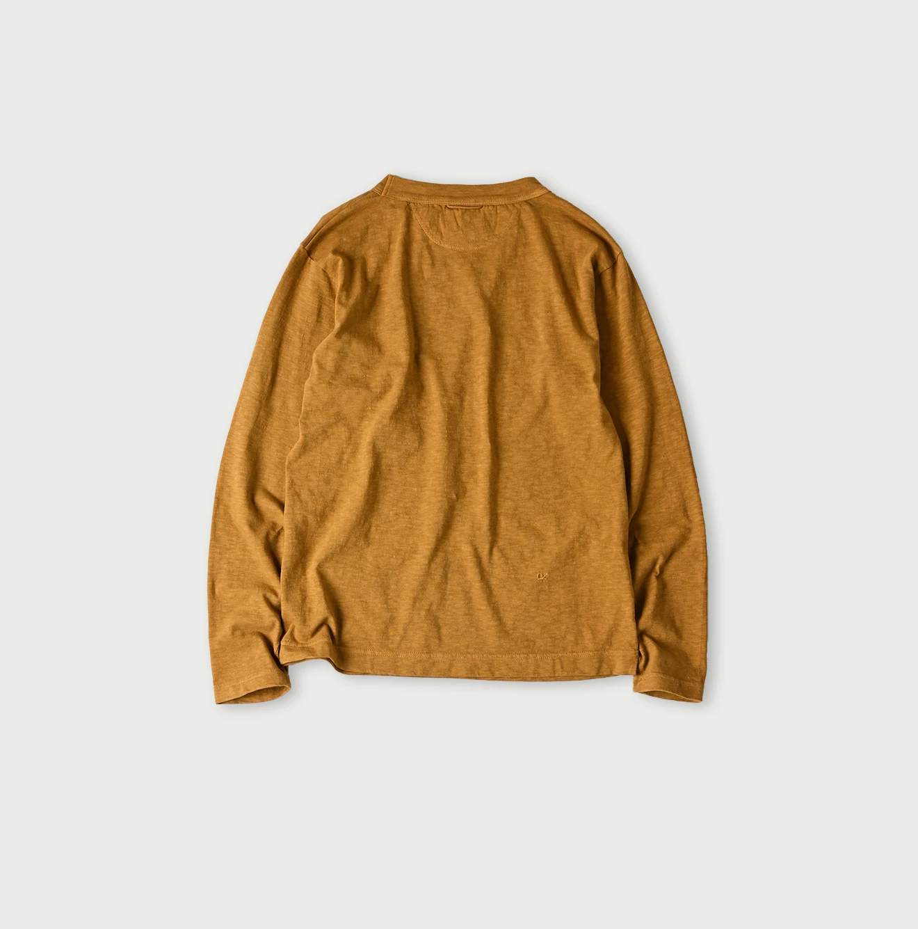 45R(フォーティファイブアール) |天竺の90845星Tシャツ（草木染め）