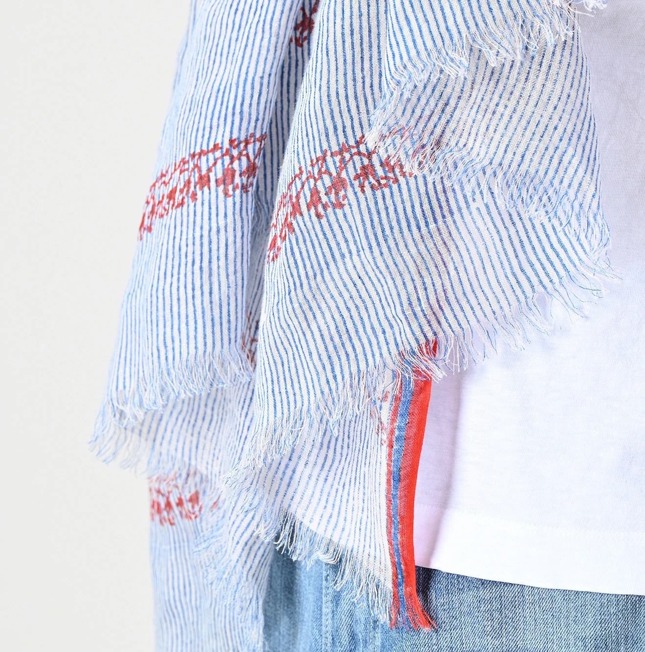 45R(フォーティファイブアール) |インドリネンヒッコリーの刺繍ストール