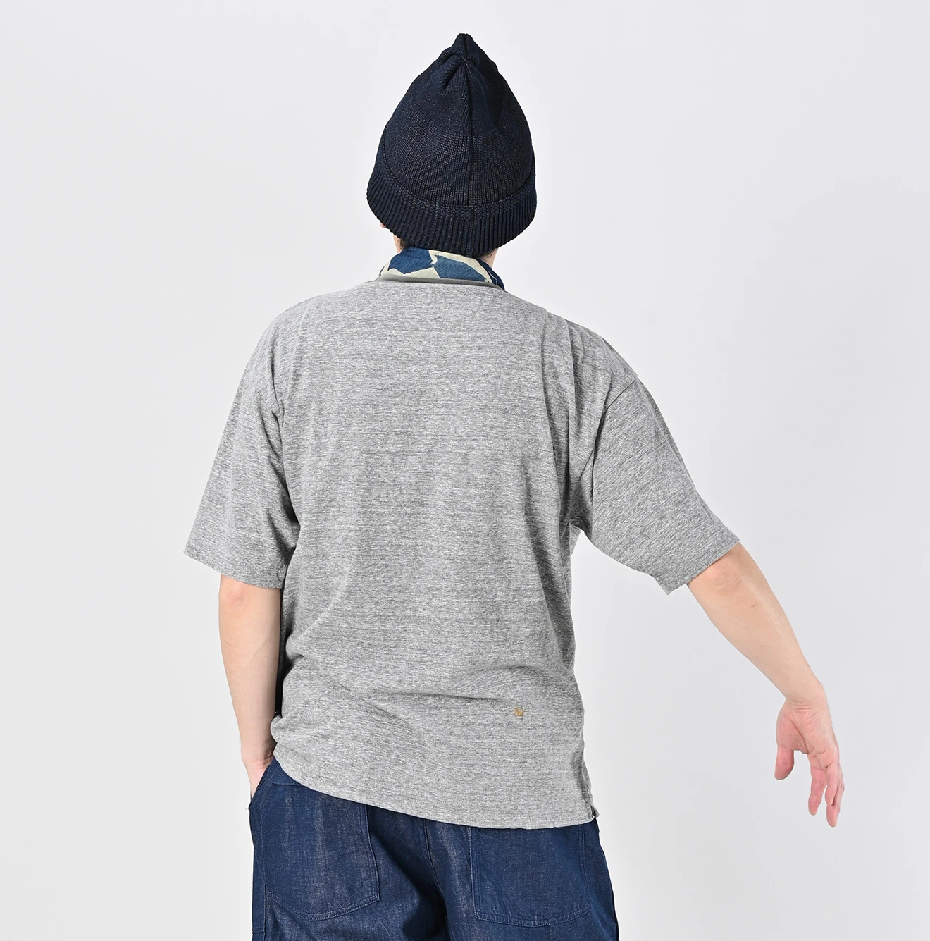 45R(フォーティファイブアール) |チャメレイオンYプリントの908Tシャツ（トップ）