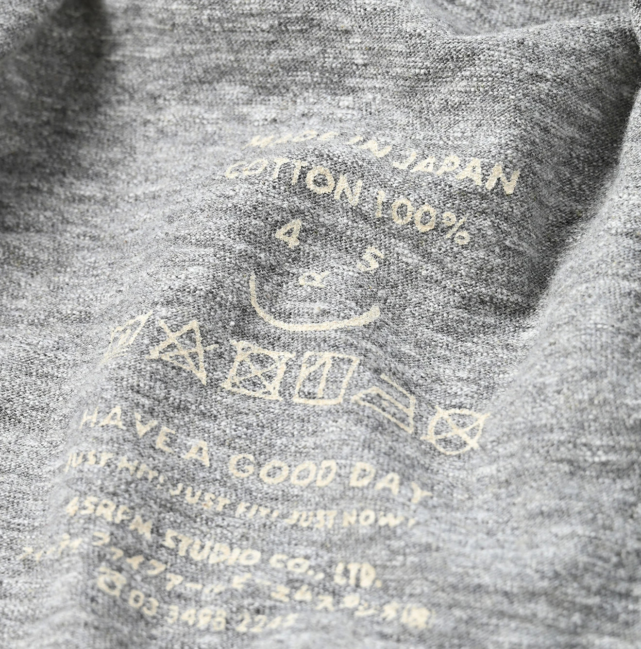 45R(フォーティファイブアール) |チャメレイオンYプリントの908Tシャツ（トップ）