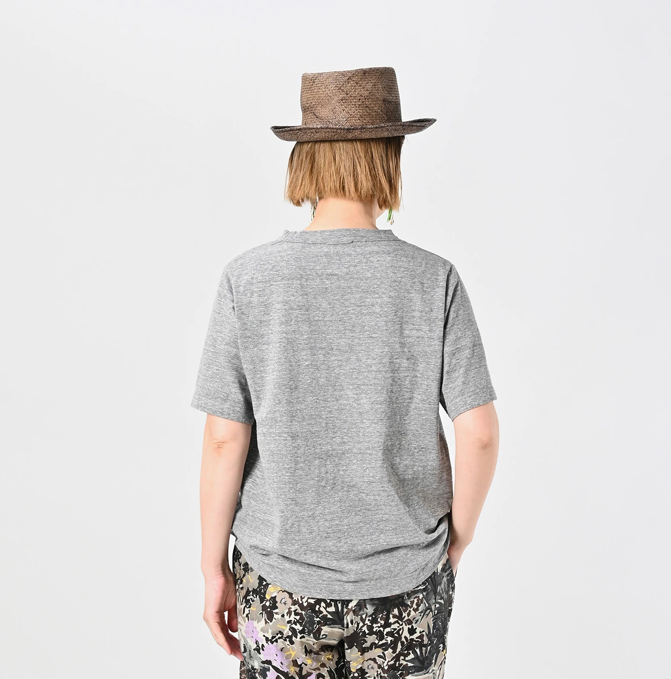 45R(フォーティファイブアール) |チャメレイオン刺繍の908Tシャツ（トップ）