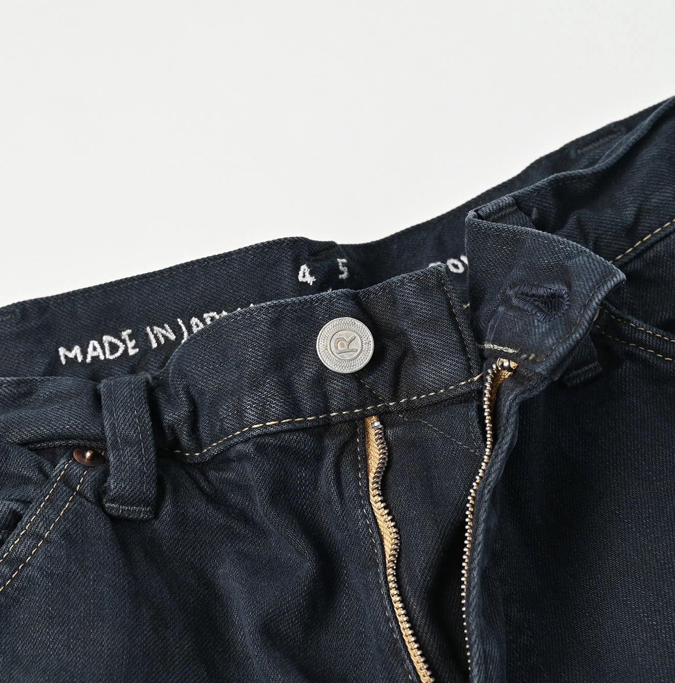 45R(フォーティファイブアール) |ライ麦ブラックデニムのクロスビー5（再び・焦）