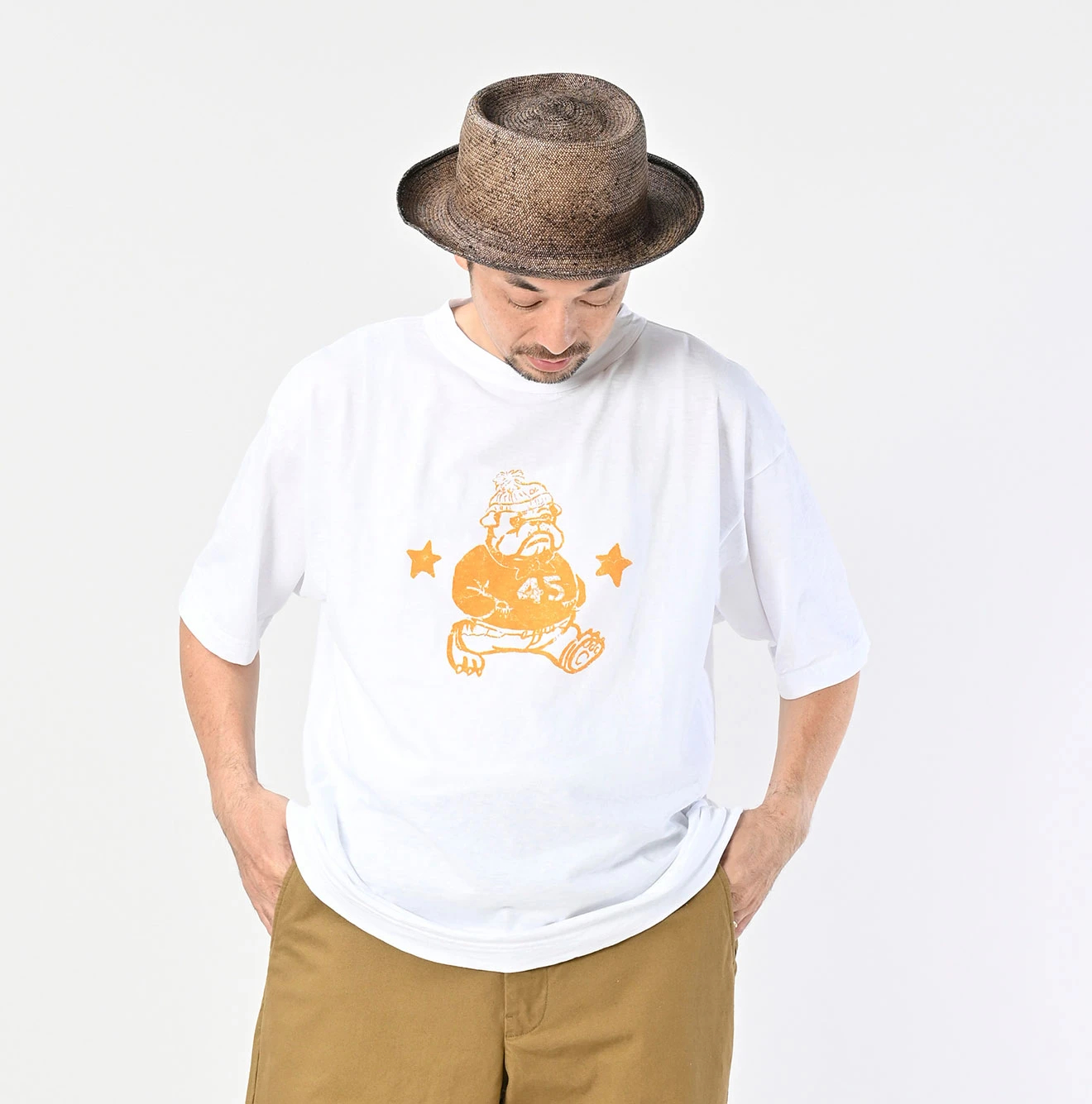 45R(フォーティファイブアール) |ブル丸ウォークプリントの90845星Tシャツ（再び）