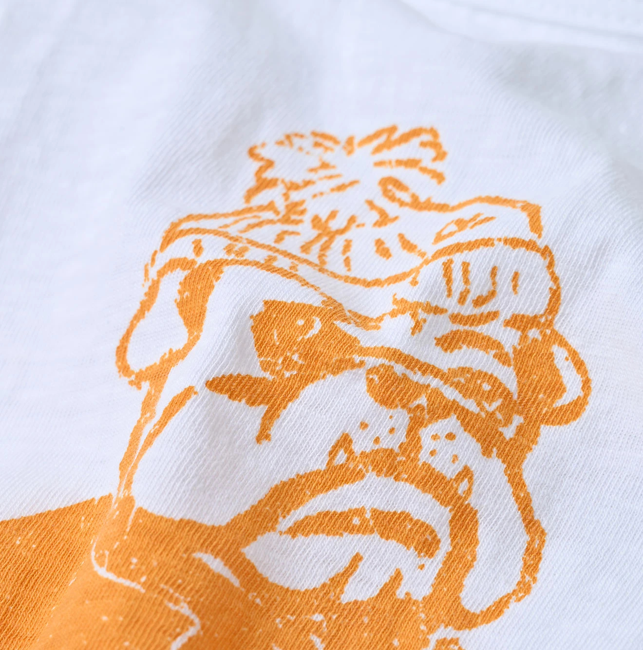 45R(フォーティファイブアール) |ブル丸ウォークプリントの90845星Tシャツ（再び）