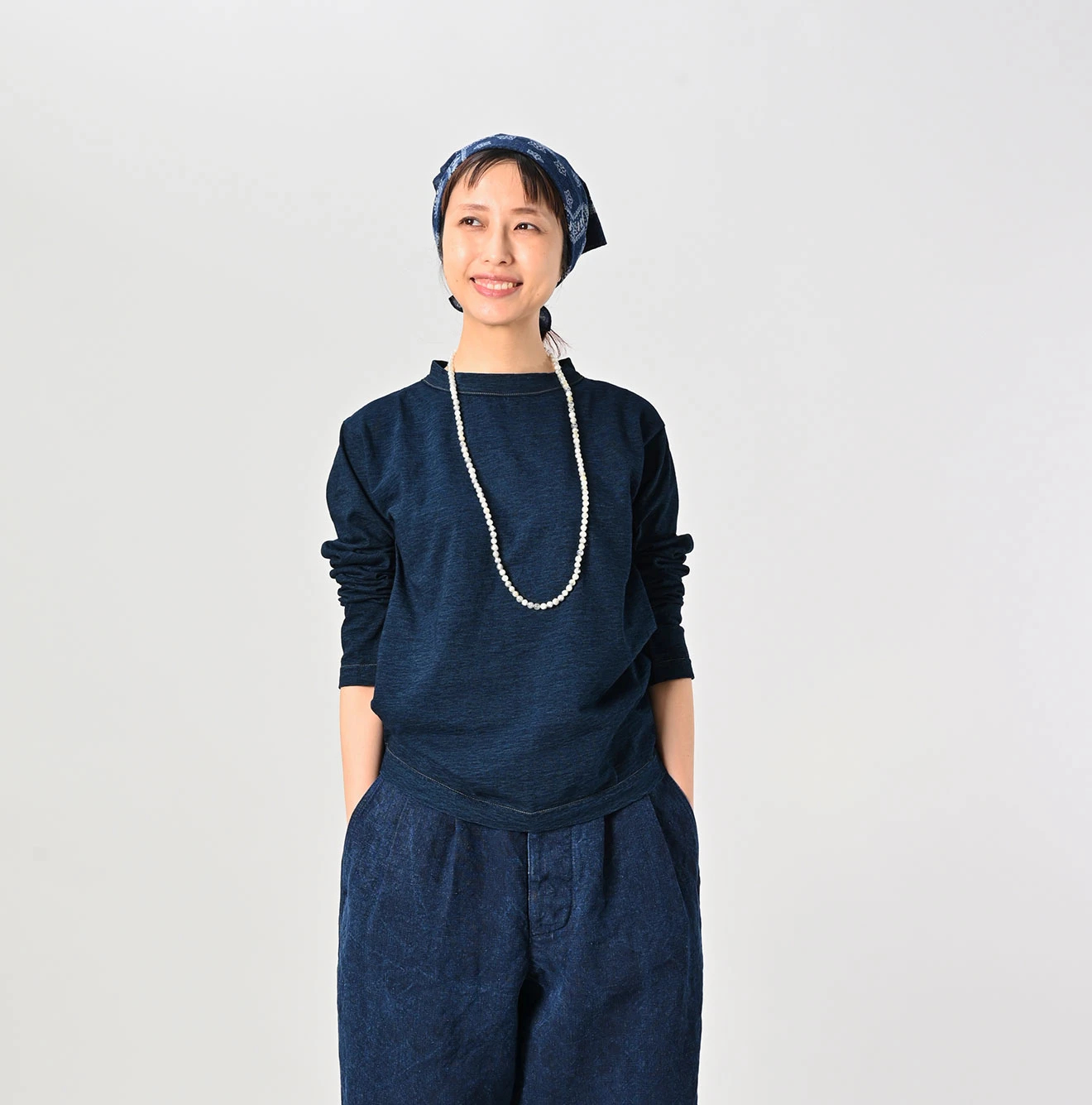 45R(フォーティファイブアール) |葉山ものがたりモントックン刺繍の90845星Tシャツ（インディゴ）