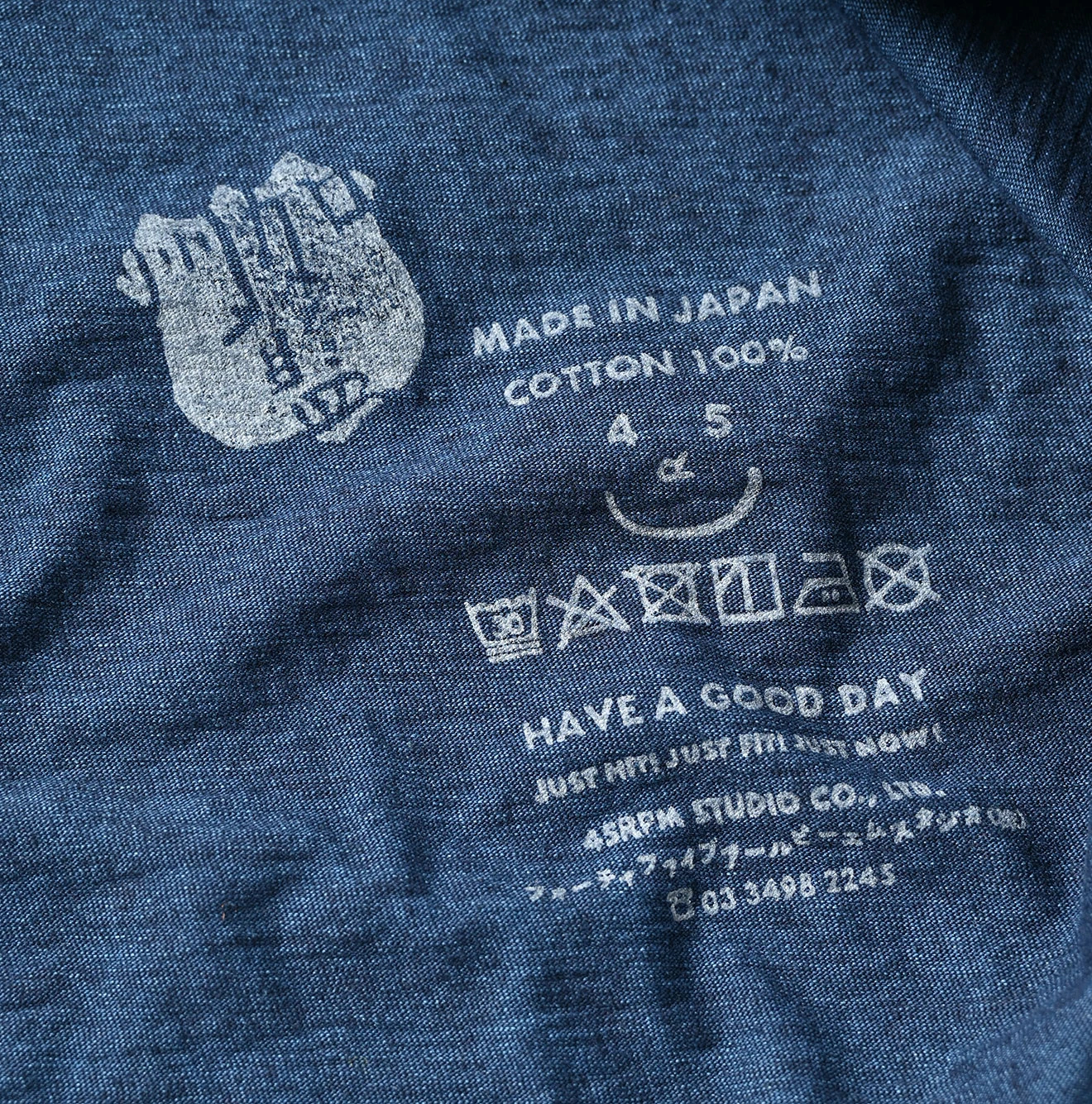 45R(フォーティファイブアール) |葉山ものがたりモントックン刺繍の90845星Tシャツ（インディゴ）