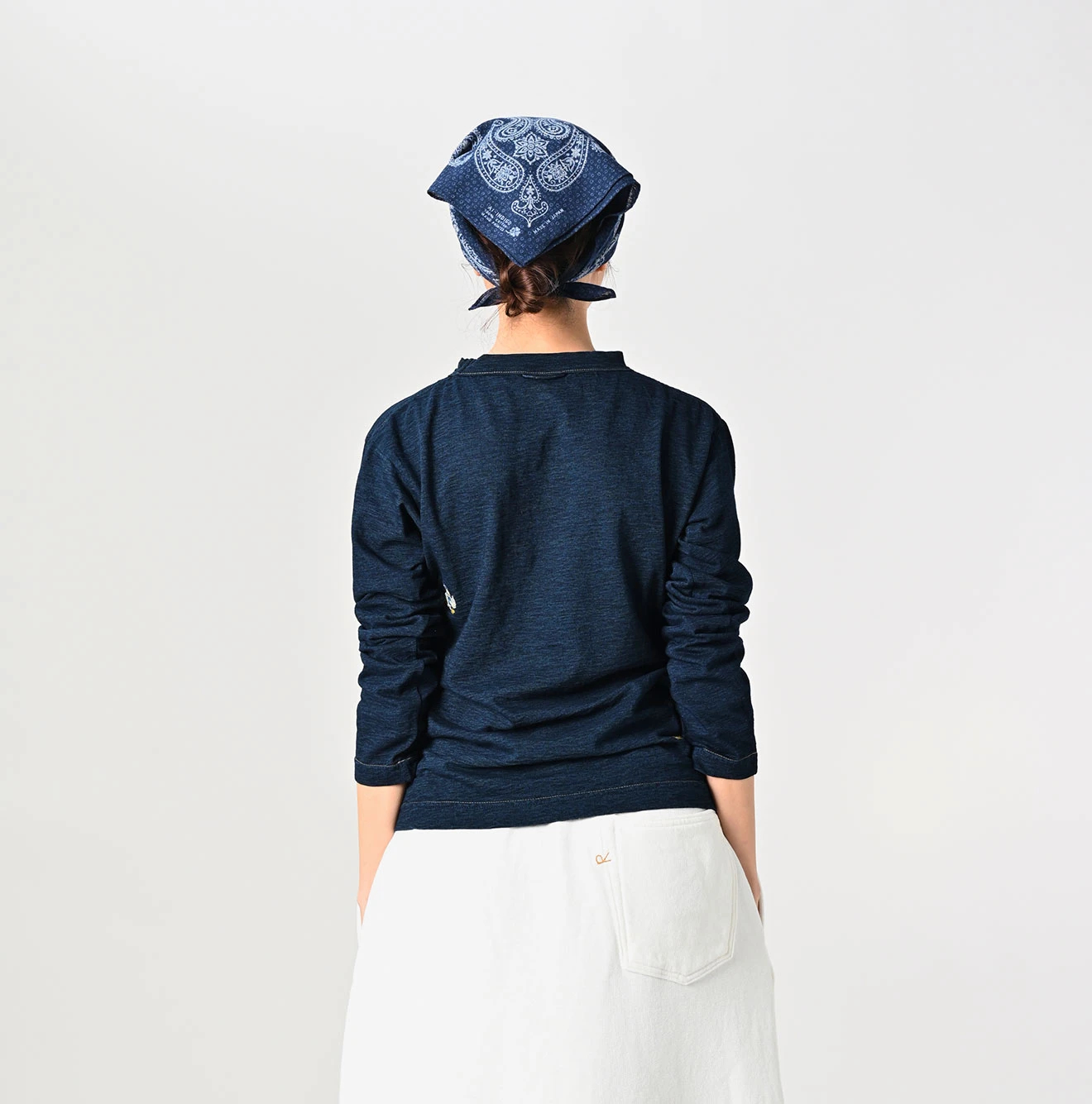 45R(フォーティファイブアール) |葉山ものがたりカモンメくん刺繍の90845星Tシャツ（インディゴ）