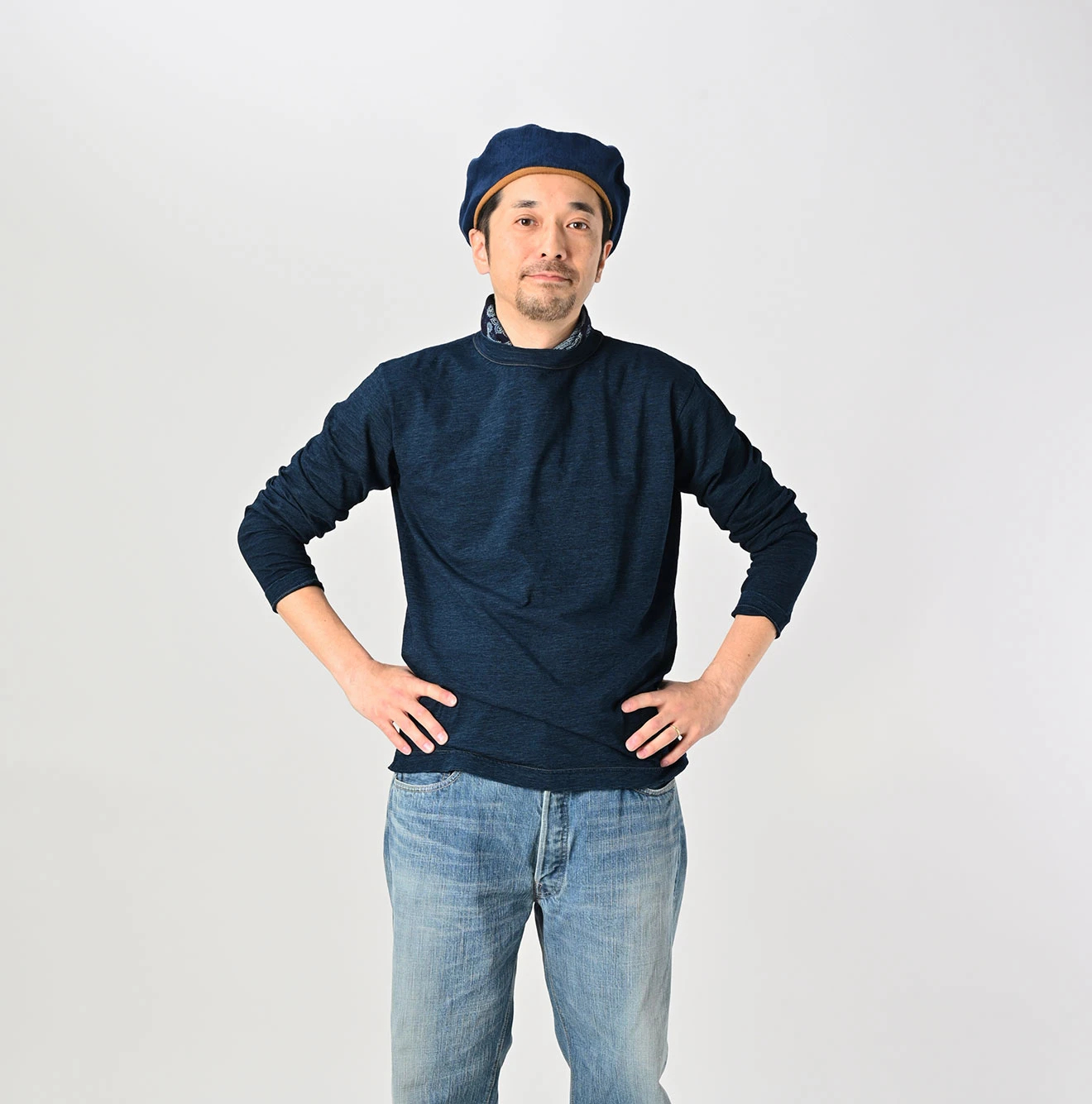45R(フォーティファイブアール) |葉山ものがたりカモンメくん刺繍の90845星Tシャツ（インディゴ）