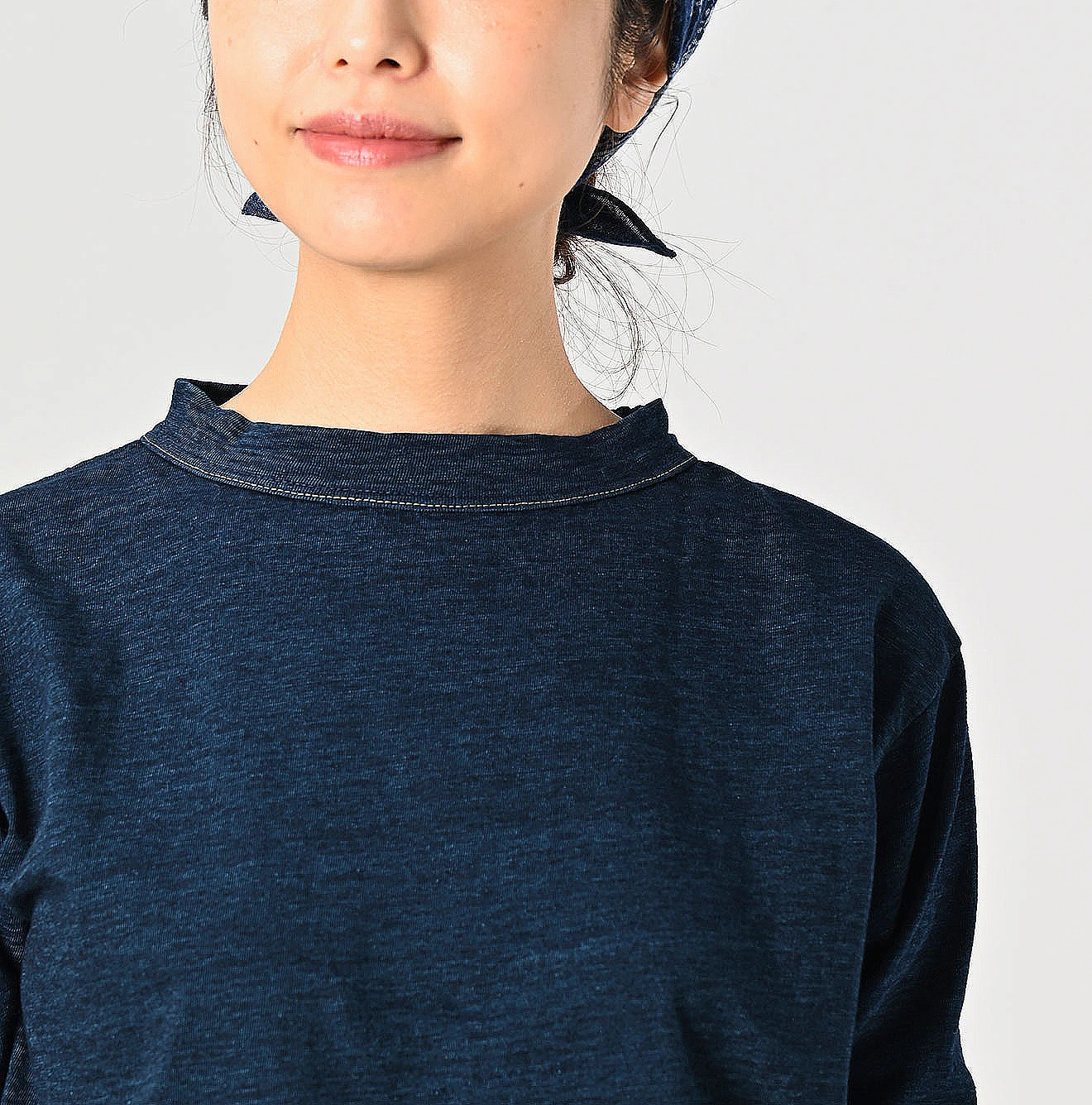 45R(フォーティファイブアール) |葉山ものがたりカモンメくん刺繍の90845星Tシャツ（インディゴ）