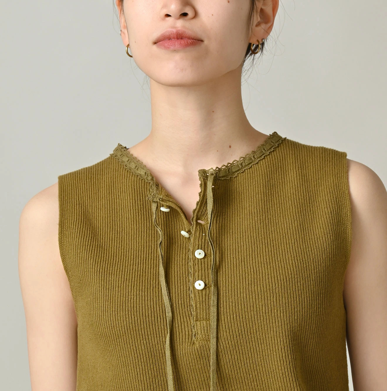 45R（フォーティファイブアール）| リブニットソーのキャミソール Vest