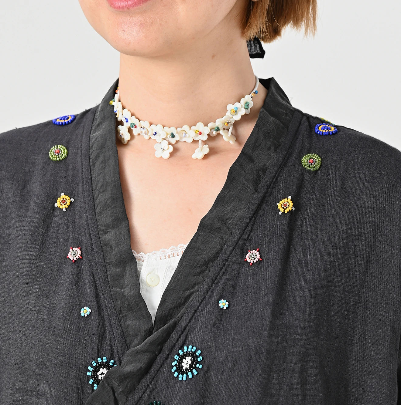 45R(フォーティファイブアール) |インドリネンビーズ刺繍のカシュクールドレス