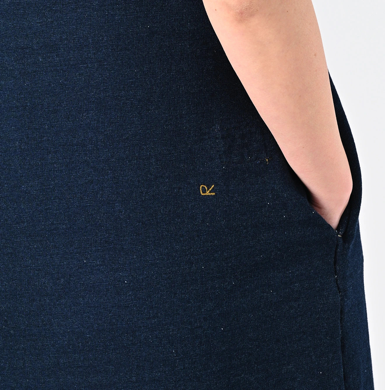 45R(フォーティファイブアール) |ガーゼ裏毛カレッジロゴプリントのドレス（インディゴ）