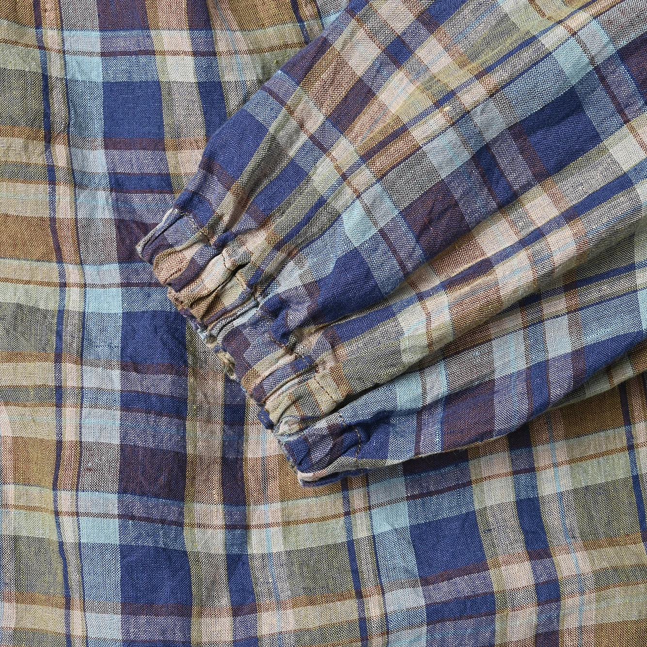 45R(フォーティファイブアール) |インドリネンマドラスのシャーリングブラウス