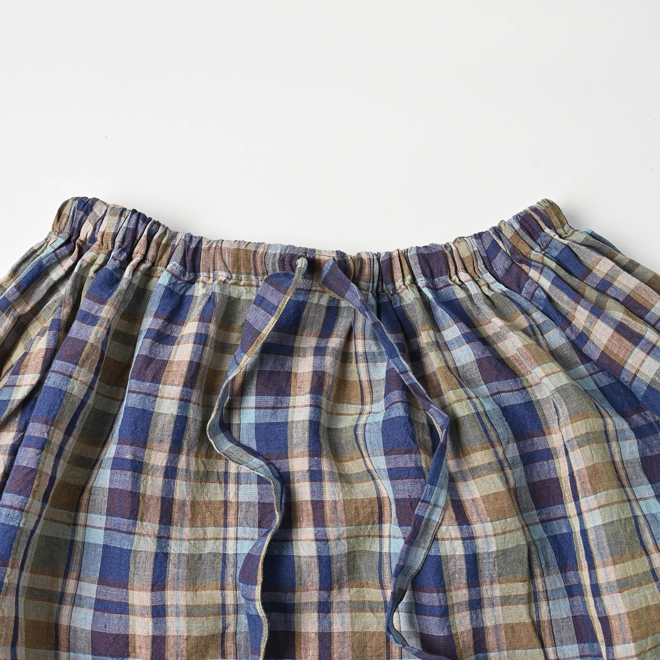 45R(フォーティファイブアール) |インドリネンマドラスのシャーリングブラウス