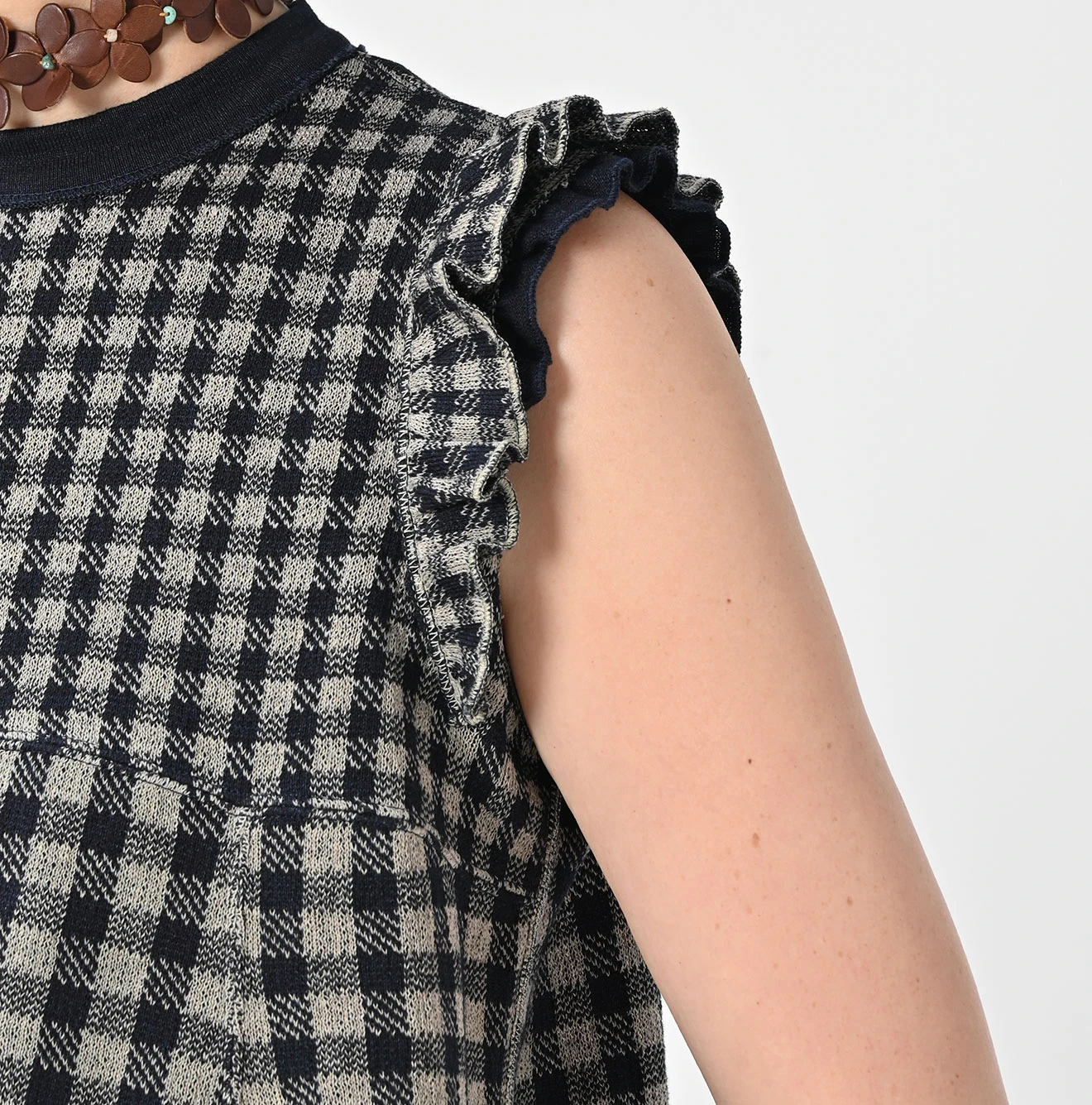 45R(フォーティファイブアール) |ギンガムジャカードのノースリーブキャミ（インディゴ）