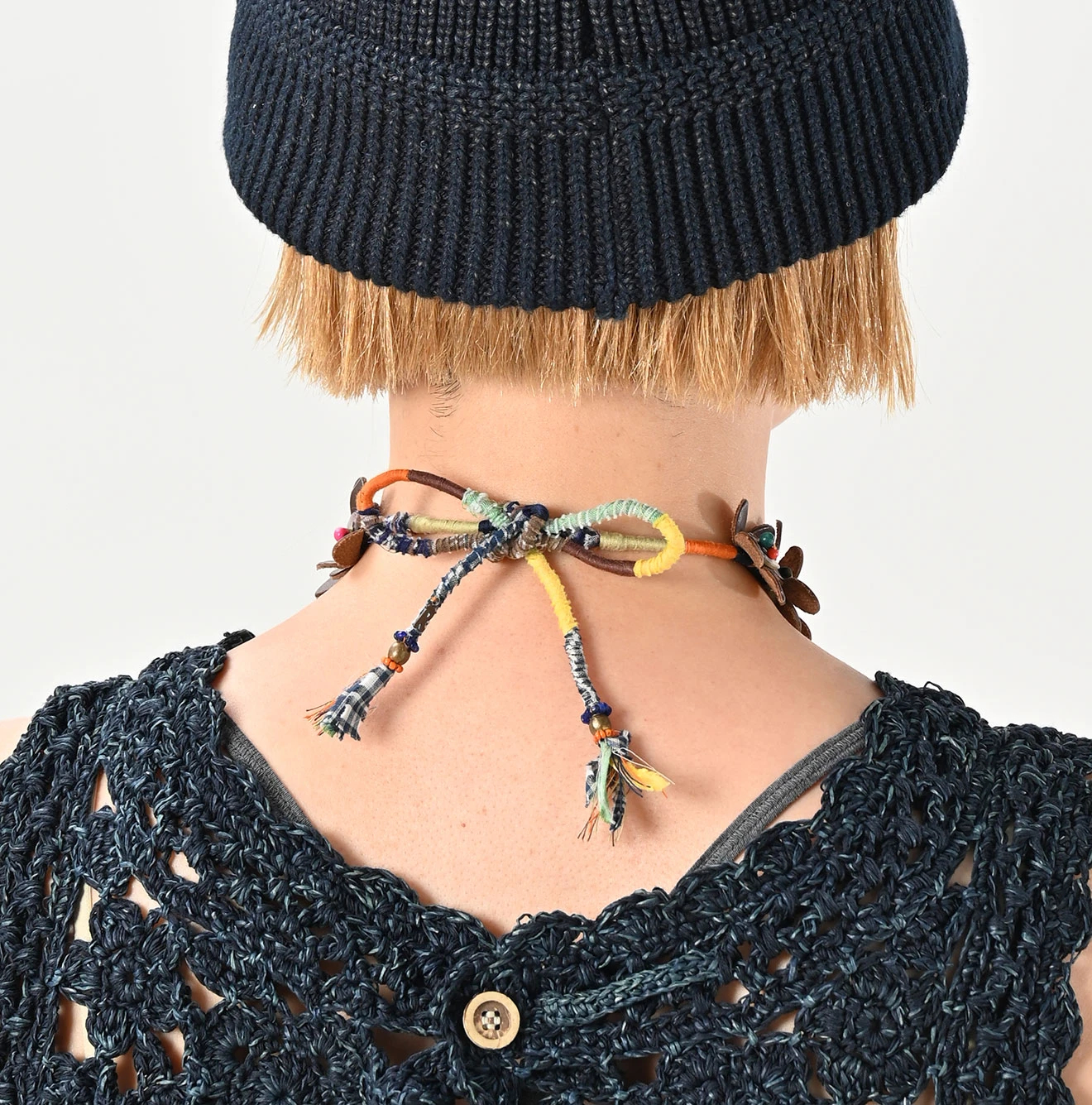 45R(フォーティファイブアール) |かさねレザーのフラワーチョーカー