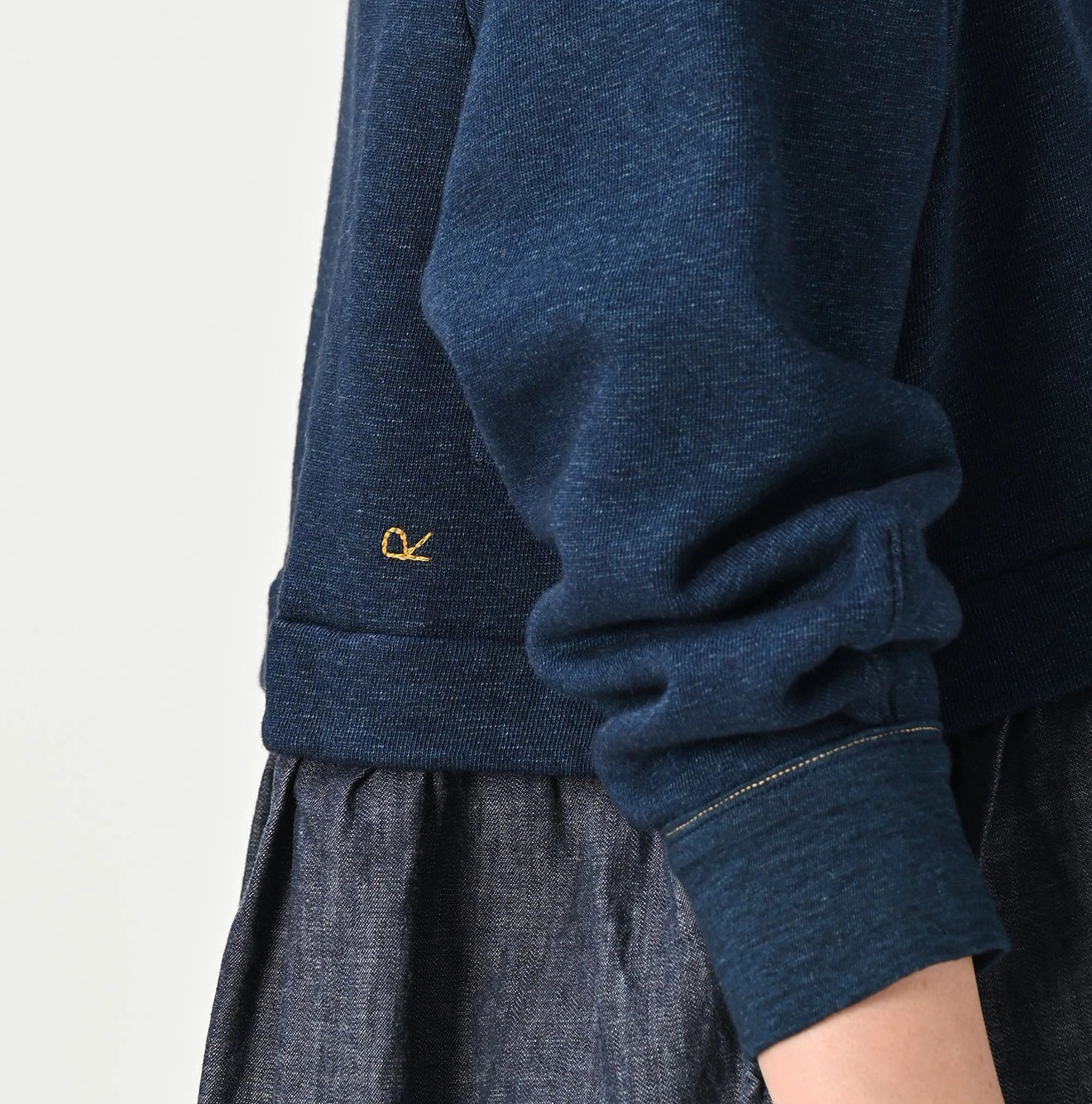 45R(フォーティファイブアール) |裏毛×デニムのパフTシャツ（インディゴ）