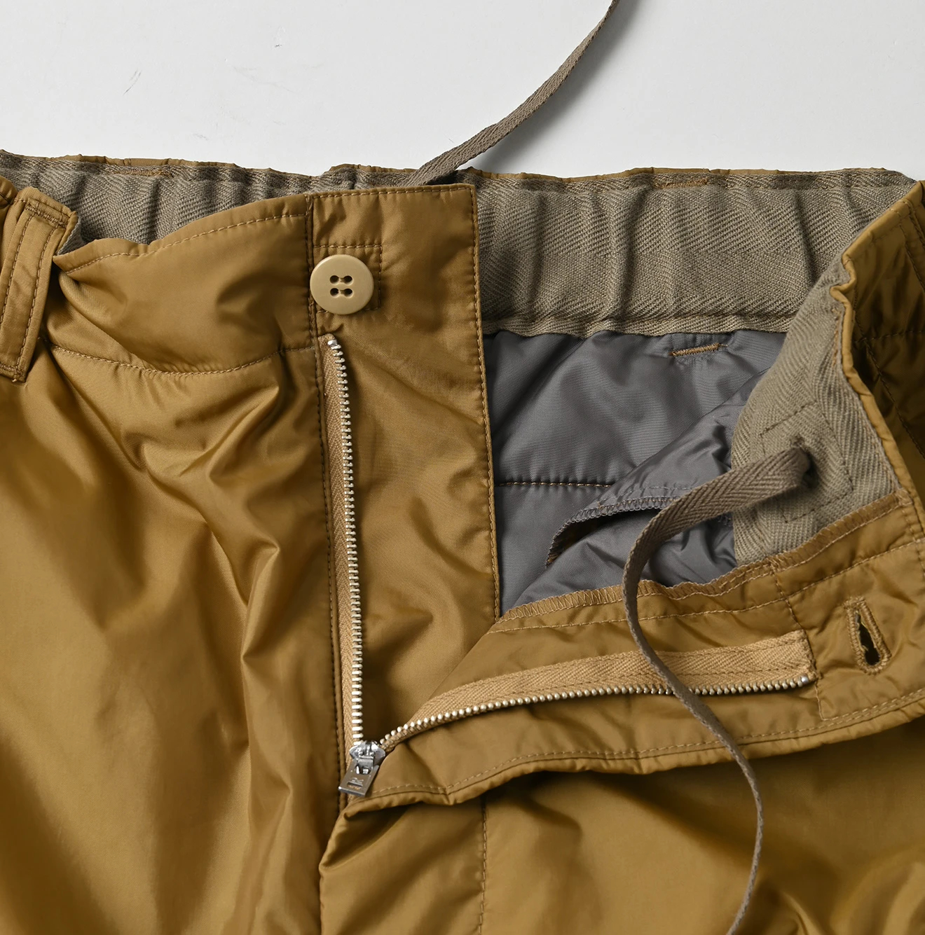 45R(フォーティファイブアール) |ナイロンのキルティングカーゴスカート