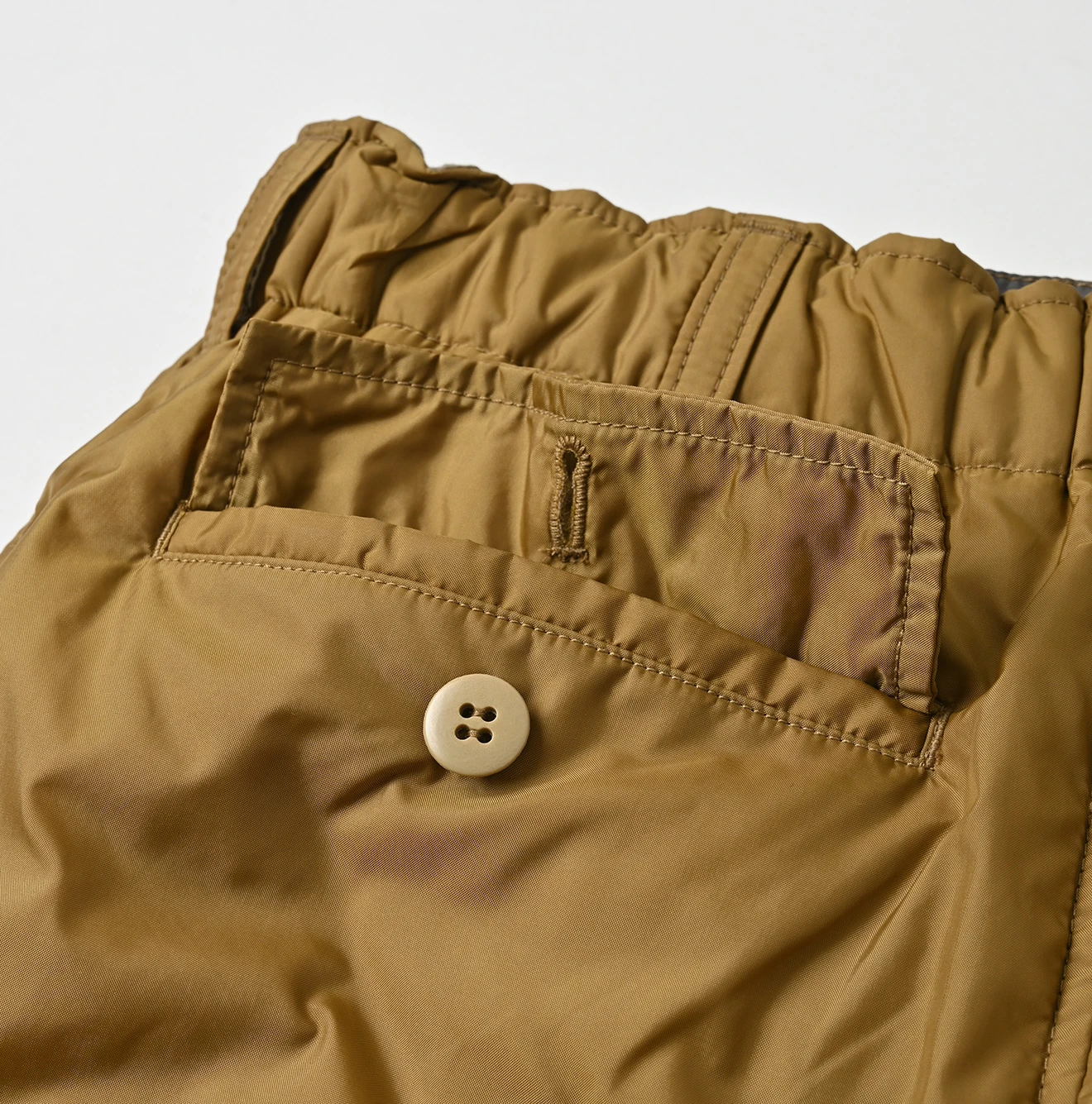 45R(フォーティファイブアール) |ナイロンのキルティングカーゴスカート