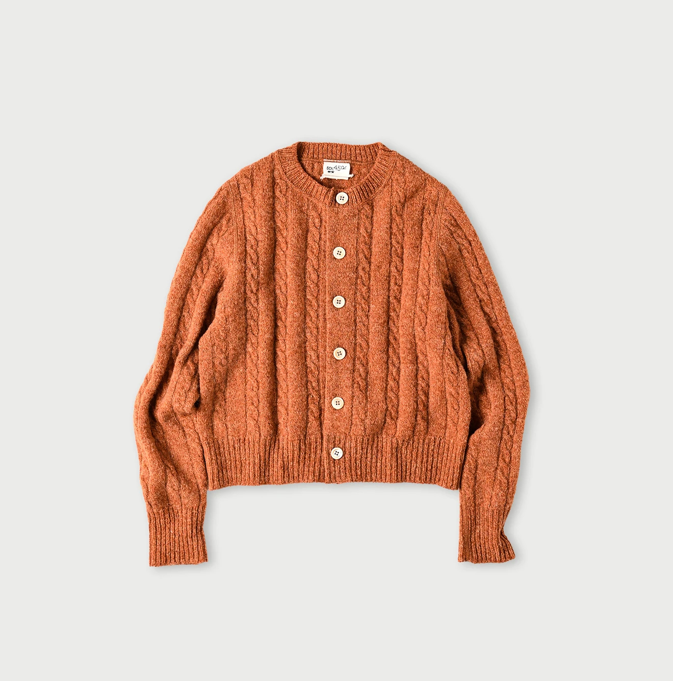 45R(フォーティファイブアール) |シェットランドケーブル縮絨のカーディガン