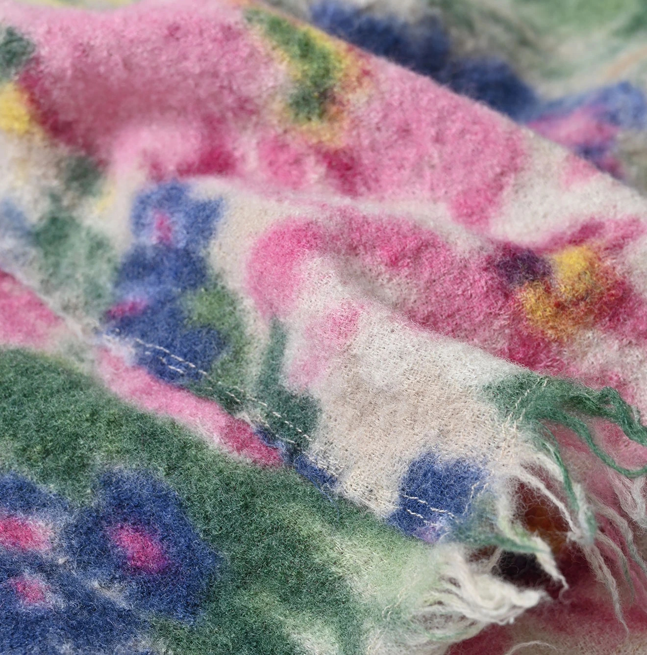 45R(フォーティファイブアール) |縮絨ジャルダンプリントのぽよんブラウス