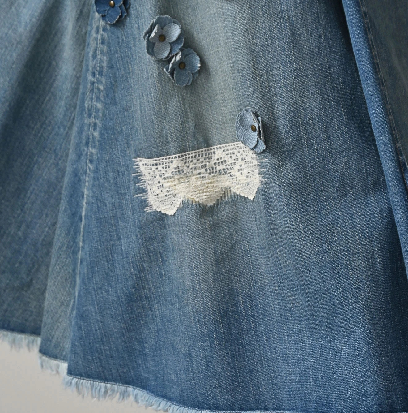 45R(フォーティファイブアール) |ライ麦デニムのクロスオーバースカート遖加工（フルール・清）