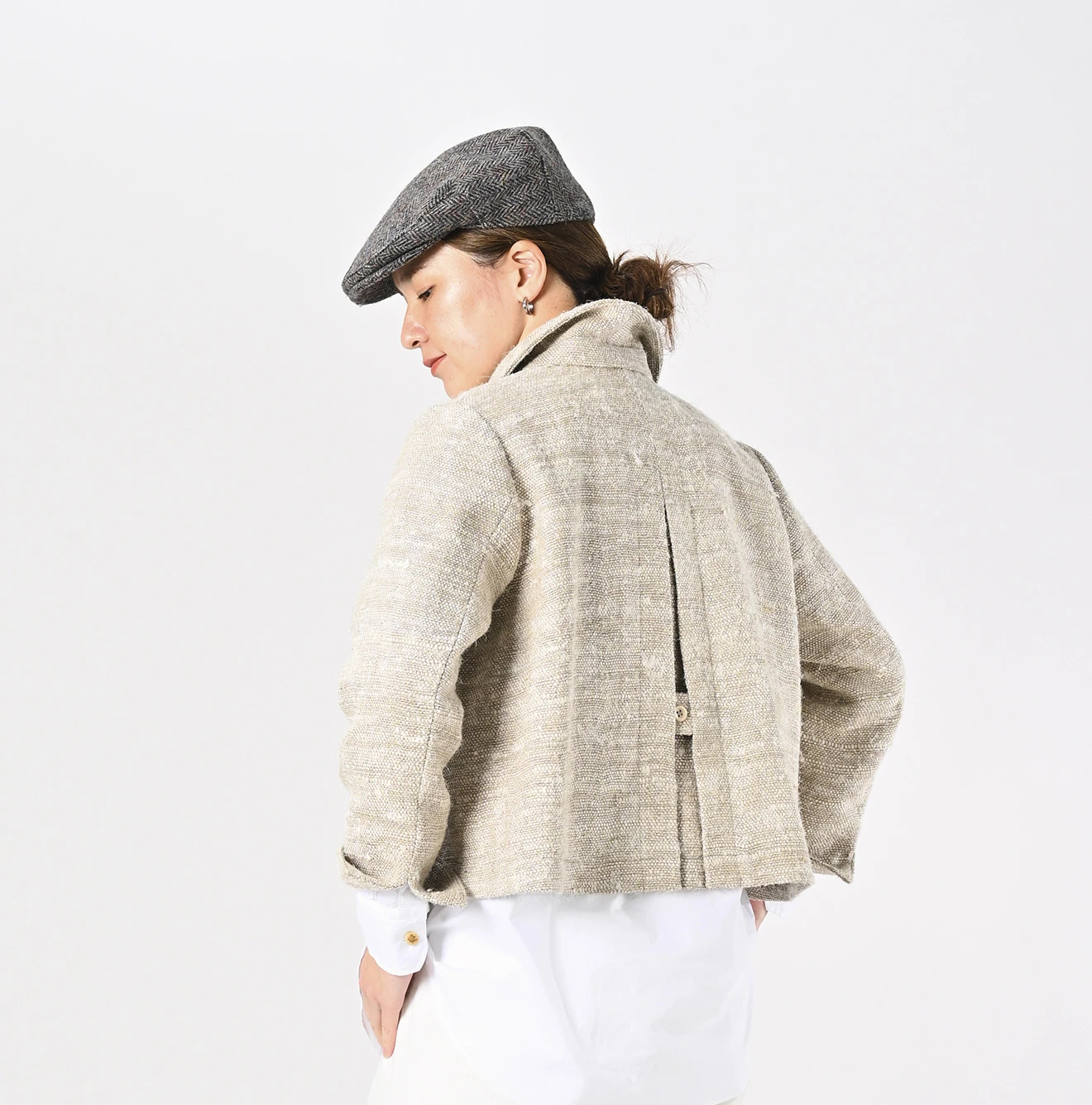 45R(フォーティファイブアール) |インドリネンシルクツイードの四角ジャケット