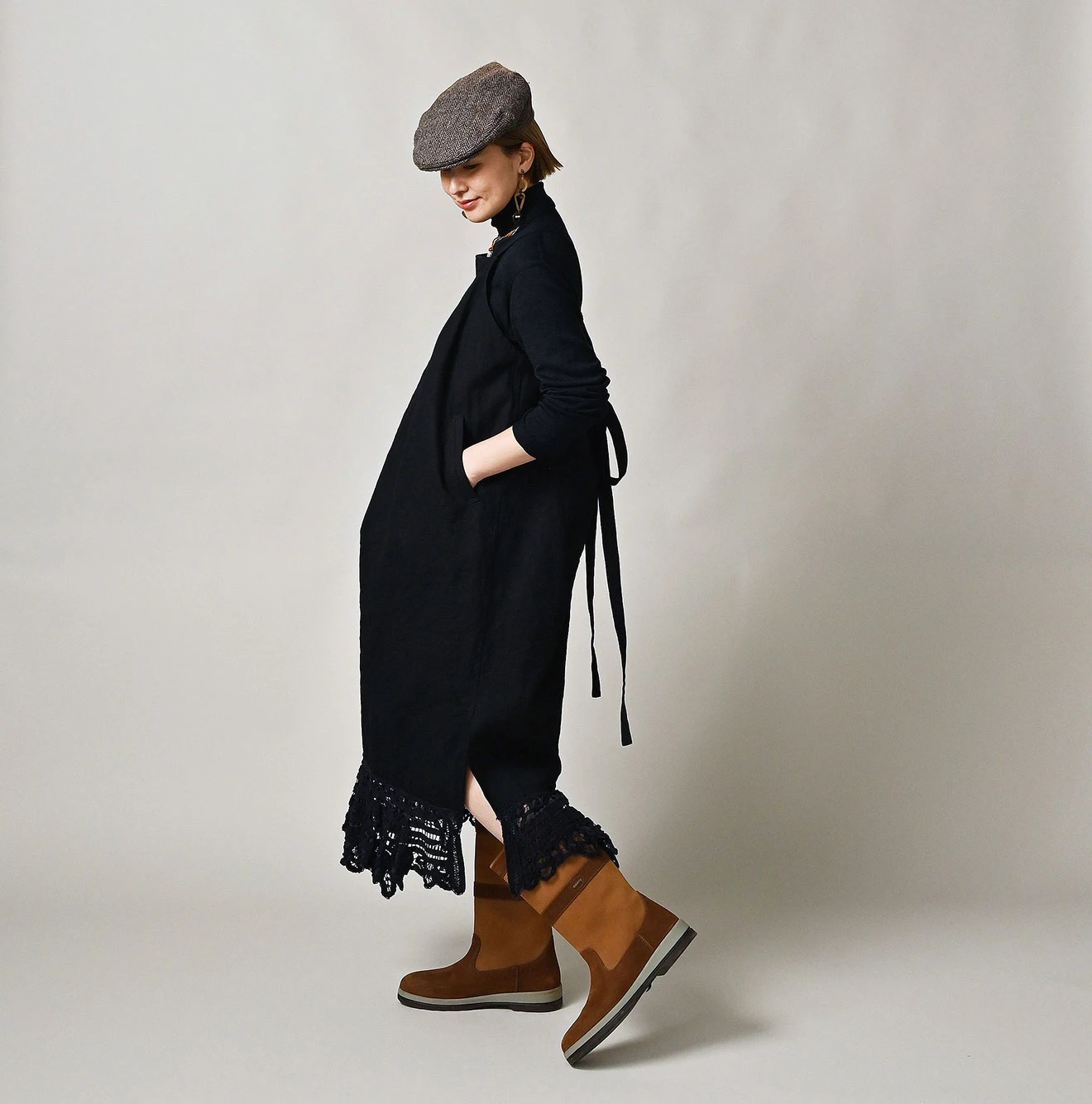 45R(フォーティファイブアール) |高密度ダック×リボンレースのタックタックドレス（インディゴ）