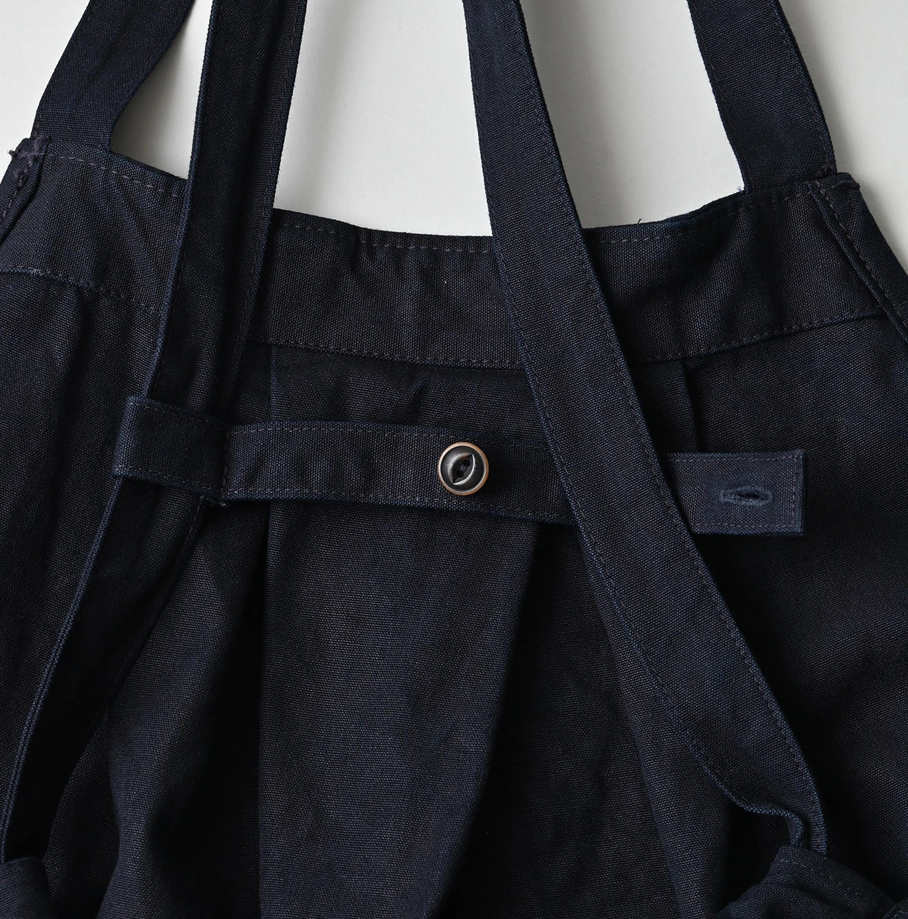 45R(フォーティファイブアール) |高密度ダック×リボンレースのタックタックドレス（インディゴ）