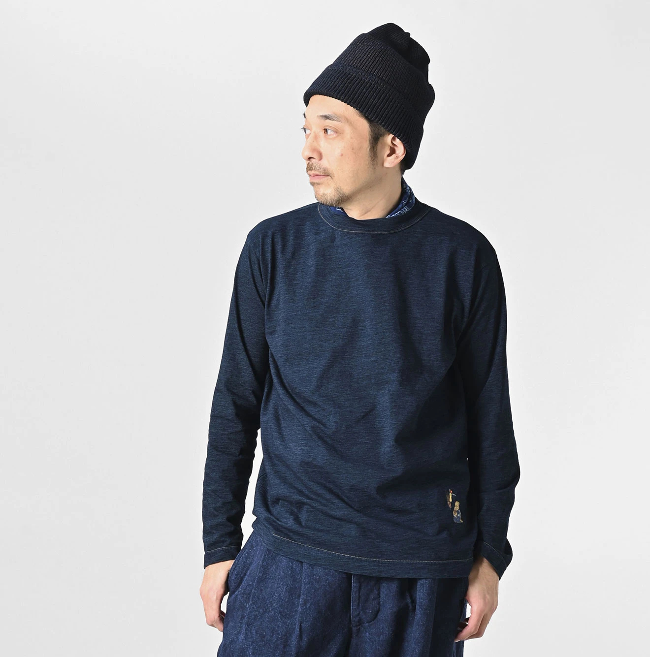 45R(フォーティファイブアール) |お手前頂戴ブル刺繍の90845星Tシャツ（インディゴ）