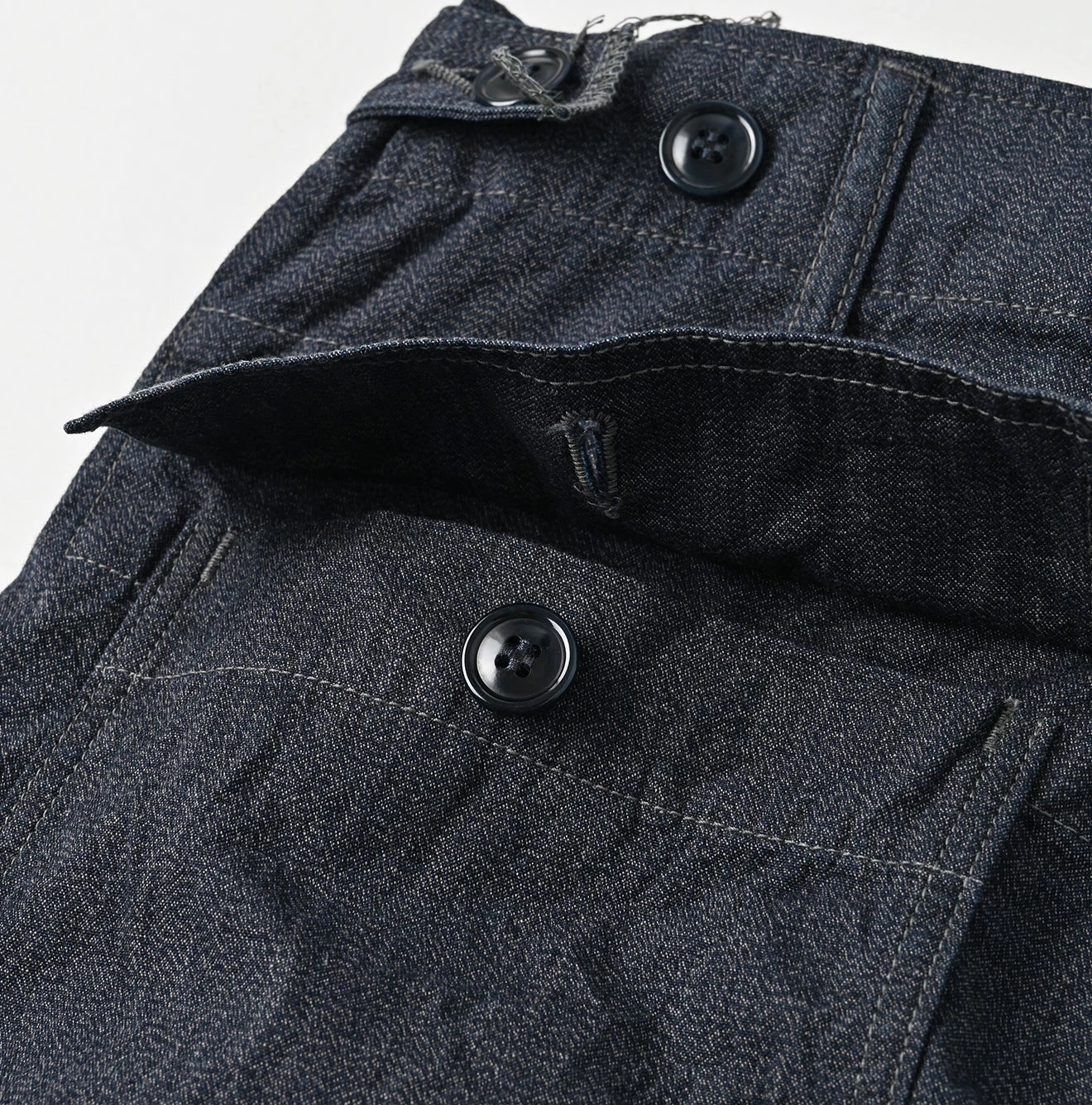 45R(フォーティファイブアール) |撚杢平の908ベイカーショートパンツ（インディゴ）