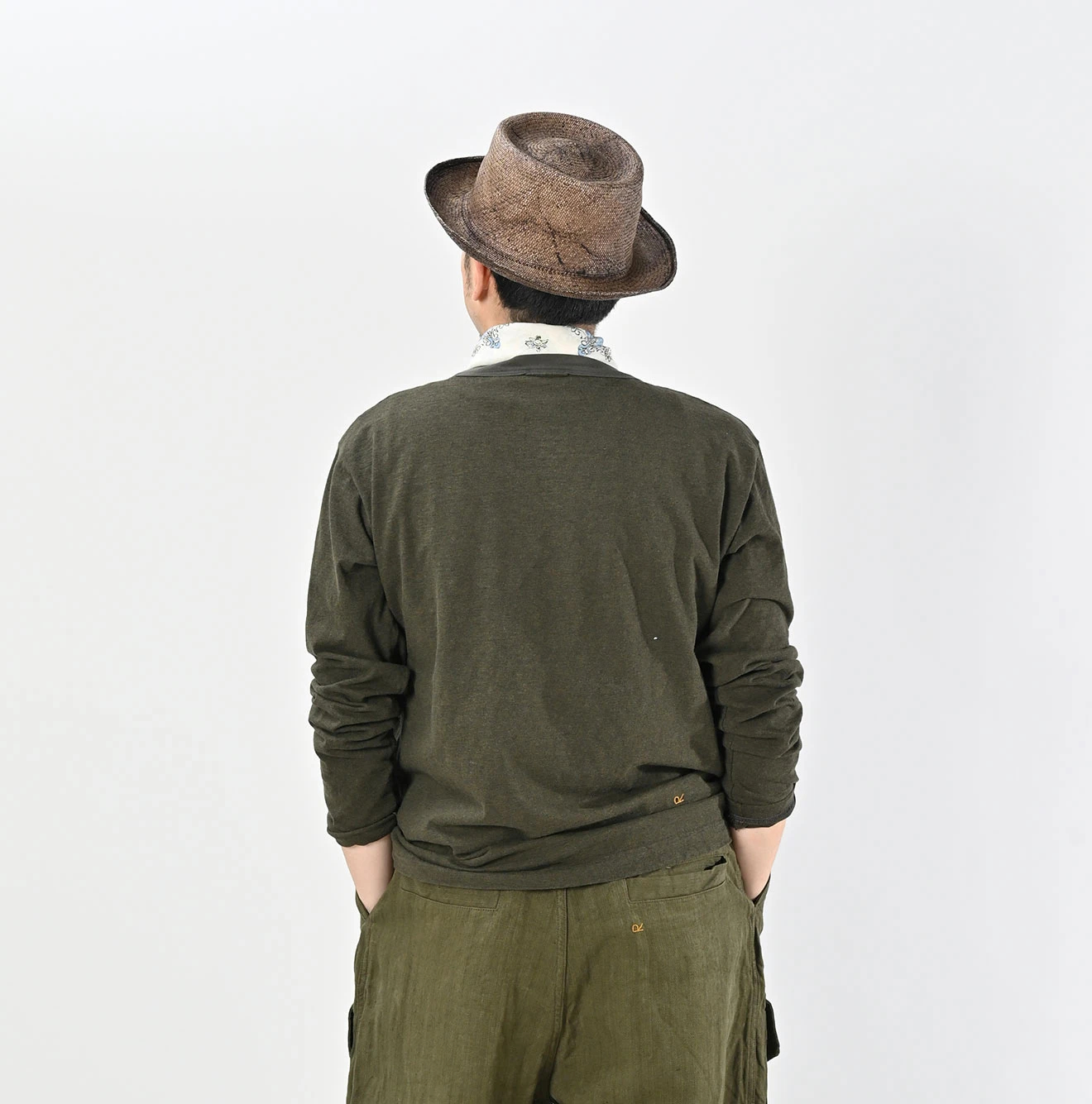 45R(フォーティファイブアール) |ゴートンくんベタッチプリントの908クレリックTシャツ（トップ）