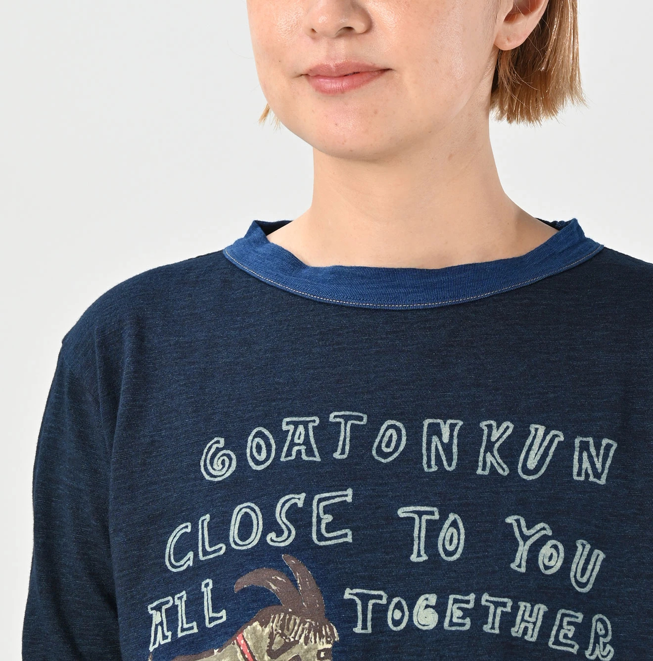 45r ゴートンくんベタッチプリントの908クレリックTシャツ（トップ） 45R（フォーティファイブアール）| ゴートンくんベタッチプリントの908