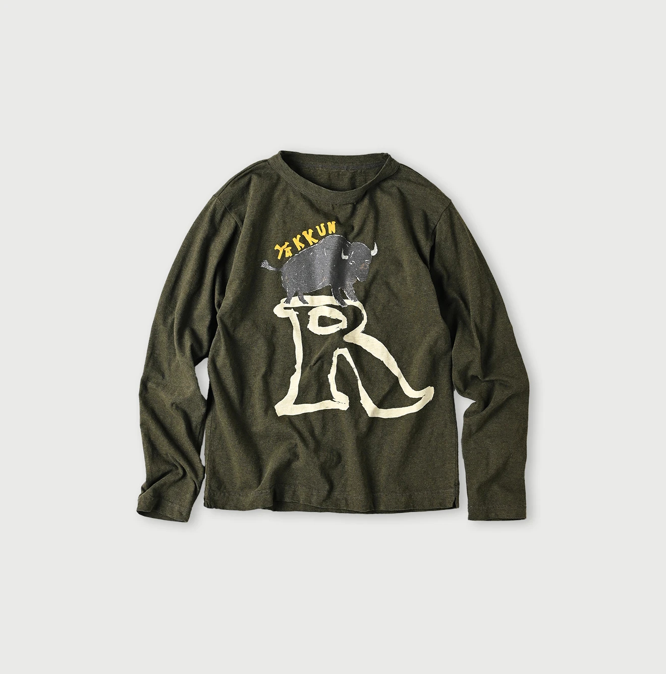 45R(フォーティファイブアール) |ヤックんべタッチプリントの908Tシャツ（トップ）