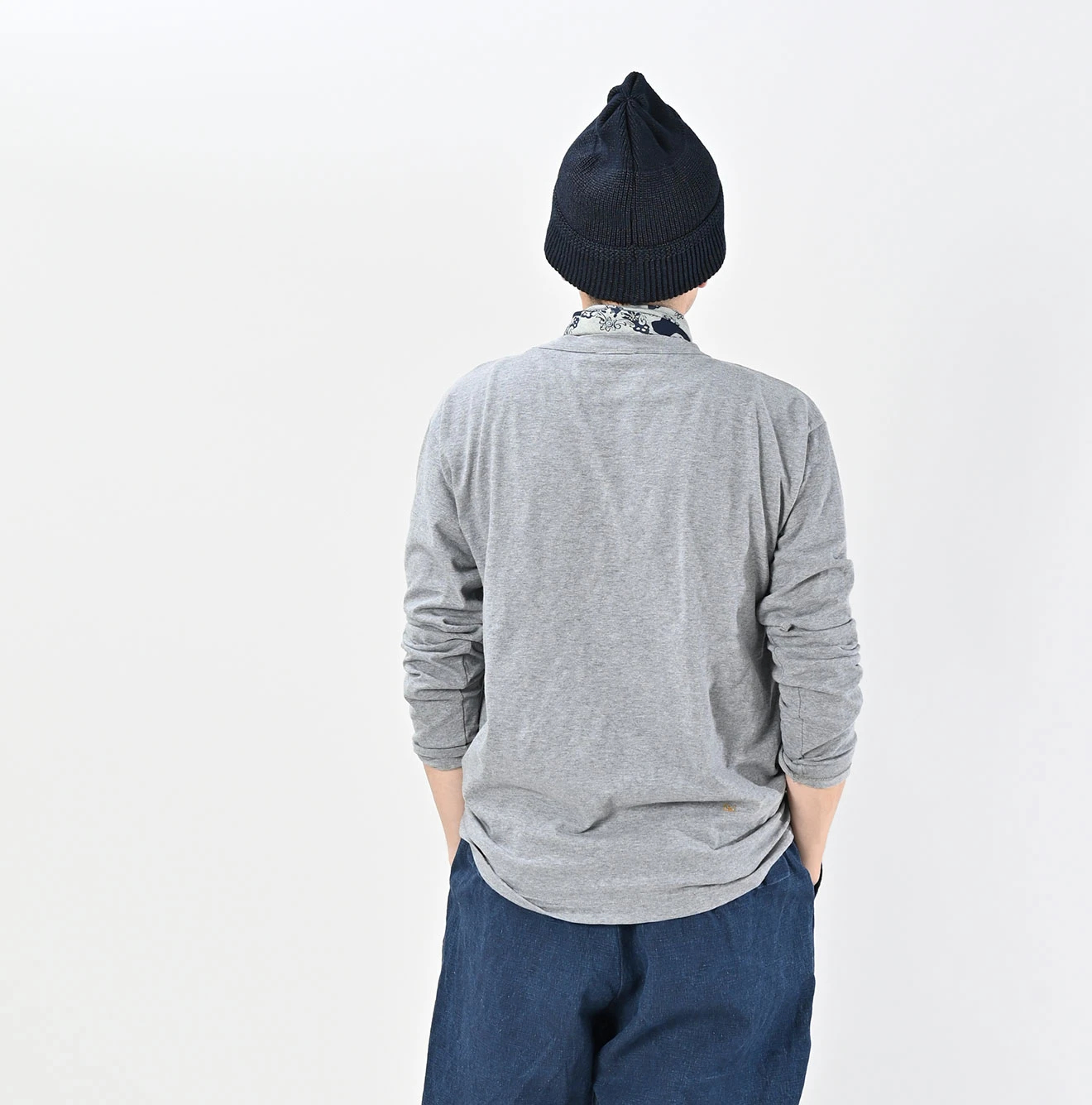 45R(フォーティファイブアール) |ヤックんべタッチプリントの908Tシャツ（トップ）