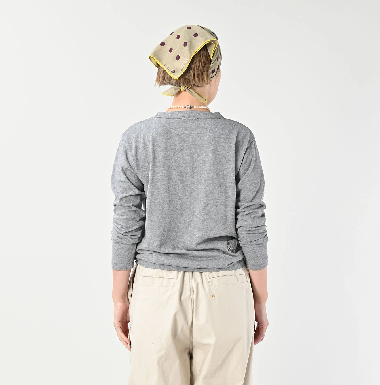 45R（フォーティファイブアール）| ゴートンくん刺繍の908Tシャツ