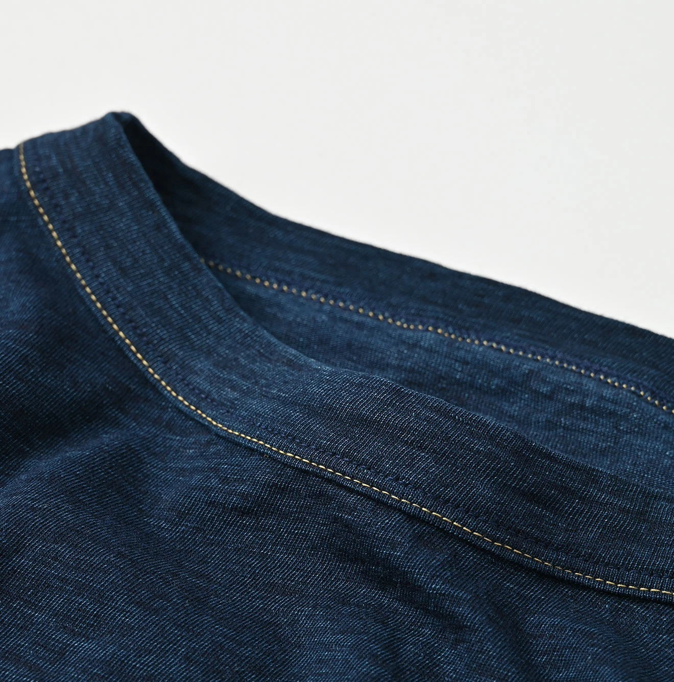 45R(フォーティファイブアール) |ゴートンくん刺繍の908Tシャツ（インディゴ）