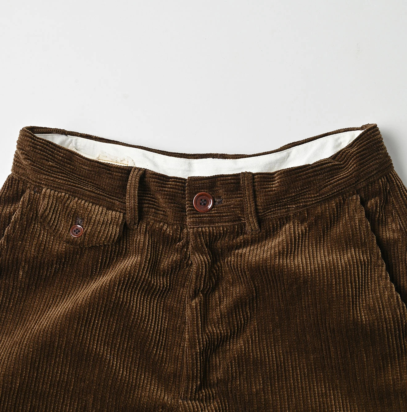 45R(フォーティファイブアール) |セルビッチコーデュロイの908ニームパンツ