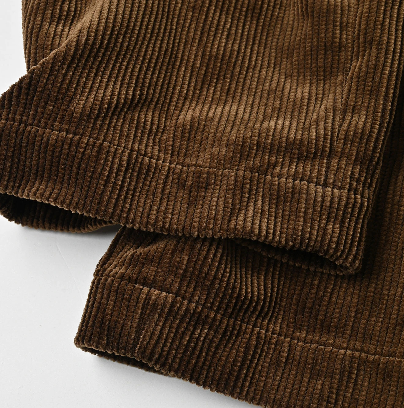 45R(フォーティファイブアール) |セルビッチコーデュロイの908ニームパンツ