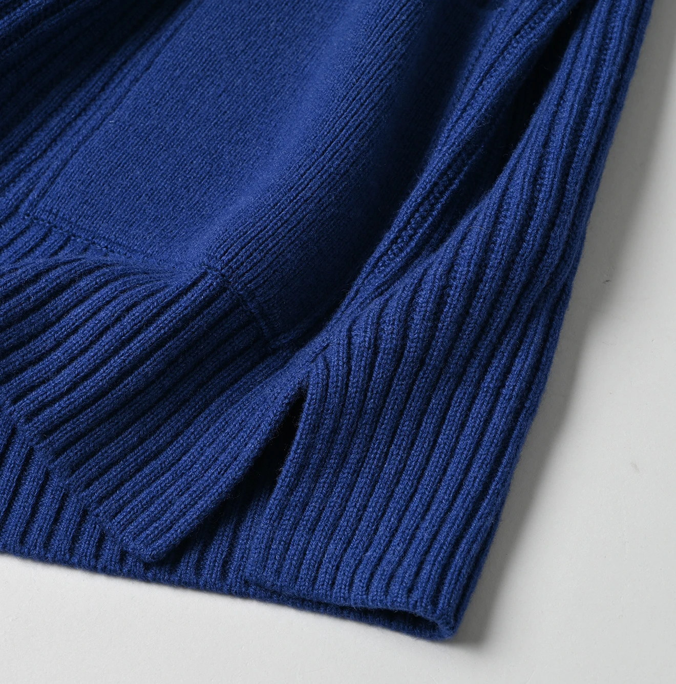 45R(フォーティファイブアール) |畦編み縮絨ウールの908スノーセーター