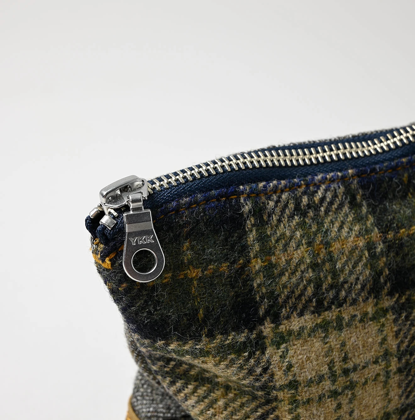 45R（フォーティファイブアール）| ツイードのポーチ Bag | 公式サイト